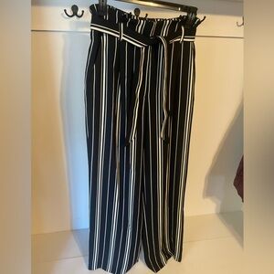 Women’s Tie Waist Wide Leg Pants Size 4